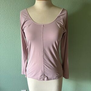 Aritzia Group by Babaton scoop neck fitted crew neck